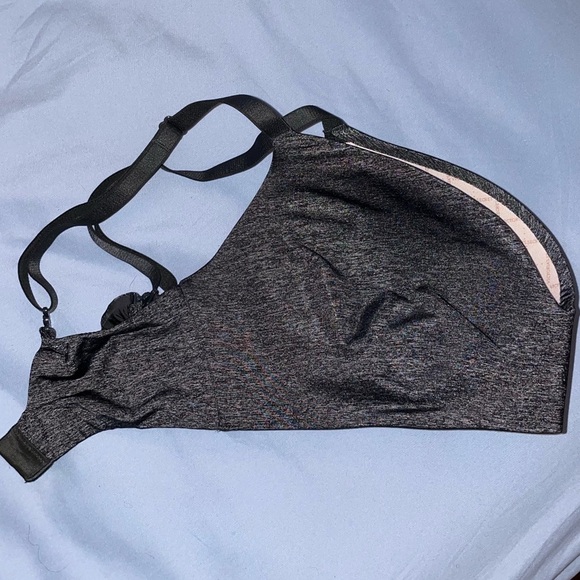 34D Victoria Secret grey wireless bra LIKE NEW - Picture 1 of 5